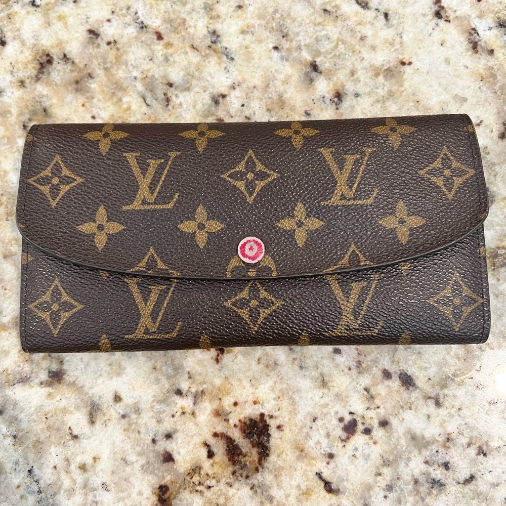 Louis Vuitton Emilie Wallet